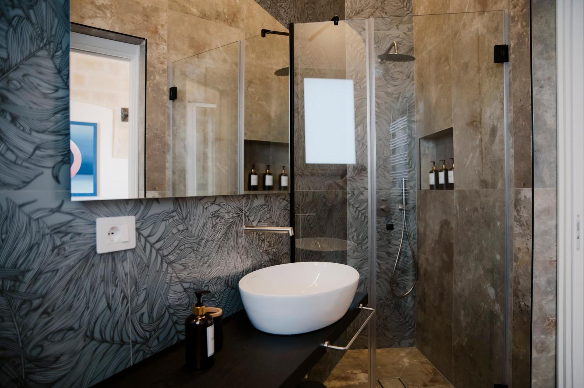 Petrina Home - Suite Rooms Barletta Buitenkant foto